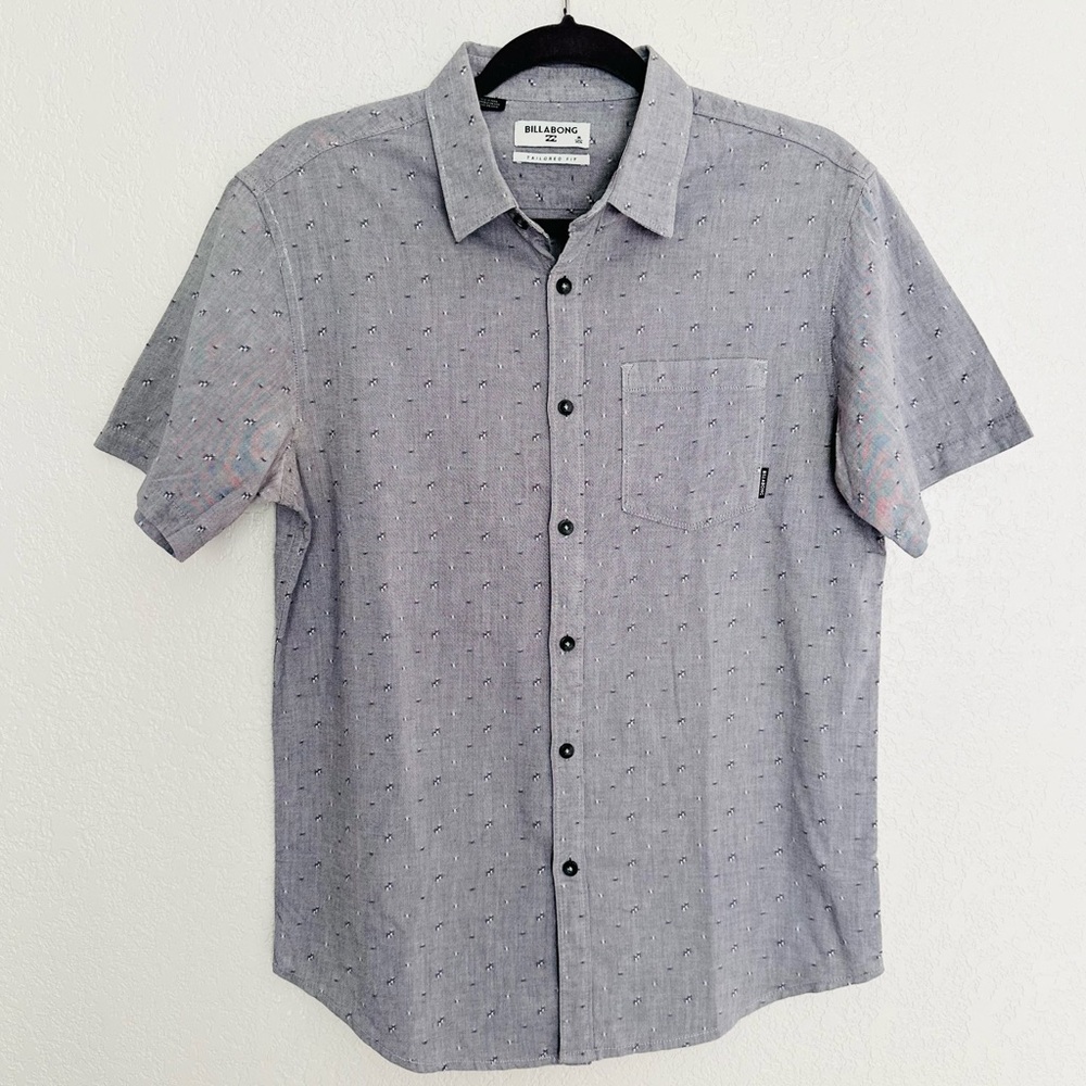 Billabong Men's Casual Gray Button Down Shirt